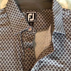 Men’s FootJoy golf shirt. Size XL.